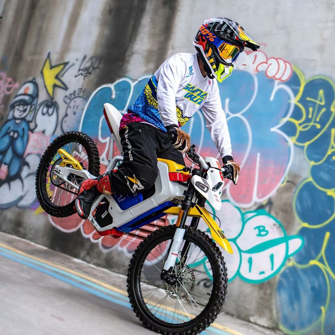 Kingfisher-Klasse MOv | Elektro Motorcross | Straßenzulassung