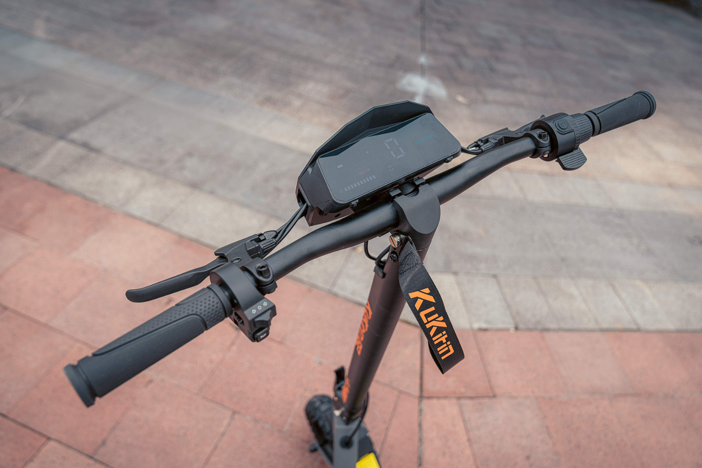 KuKirin G2a E-Scooter 15Ah Klappbar Offroad 800W Motor E-Scooter E-Roller